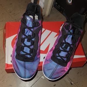 Nike react element 55